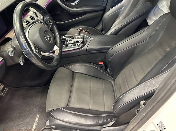 Mercedes-Benz E220 d 3 of 5