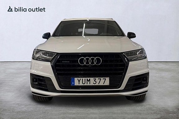 Audi Q7 5 of 5