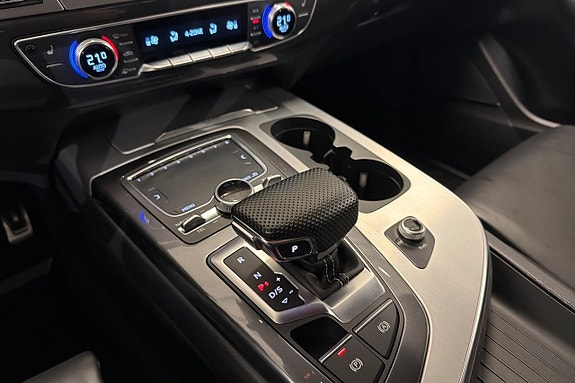Audi Q7 19 of 28
