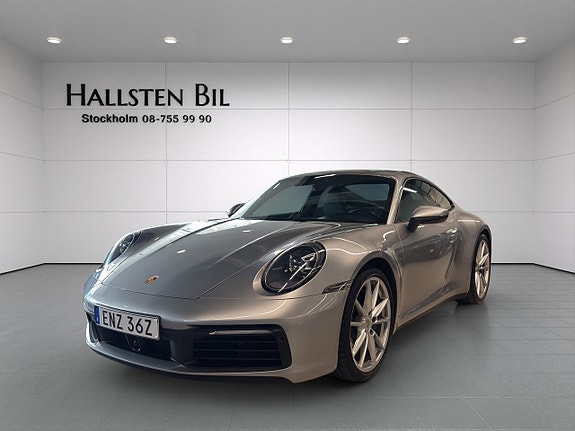 Porsche 911 2 of 5