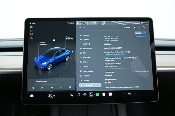 Tesla Model Y 14 of 27