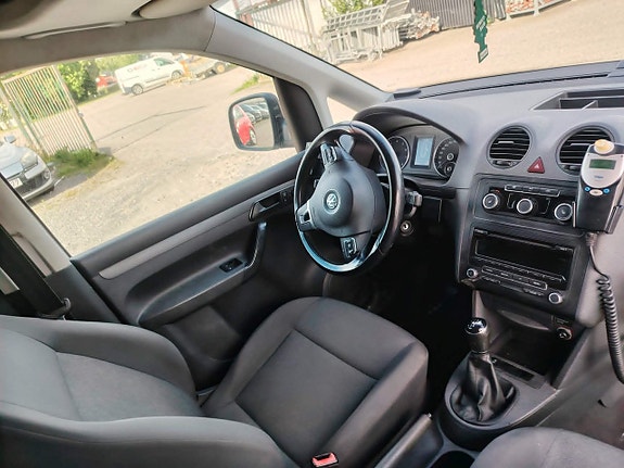 Volkswagen Caddy 8 of 23