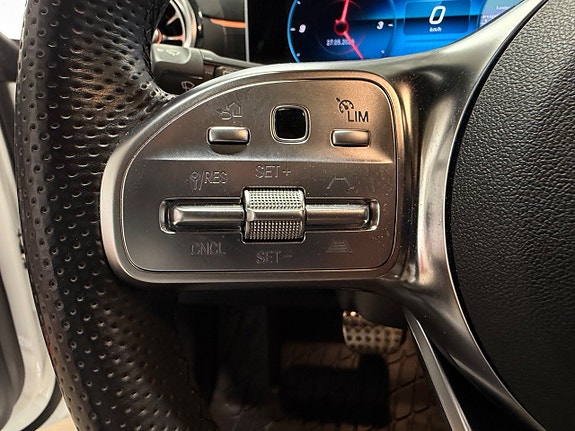 Mercedes-Benz CLA200 d 21 of 29