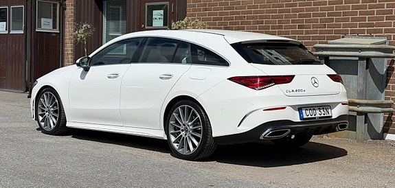 Mercedes-Benz CLA200 d 3 of 5
