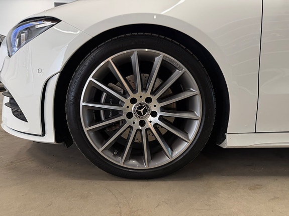 Mercedes-Benz CLA200 d 17 of 29