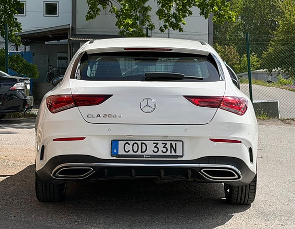 Mercedes-Benz CLA200 d 4 of 5