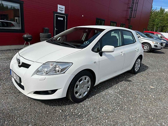 Brukt Toyota Auris 1.4 D-4D