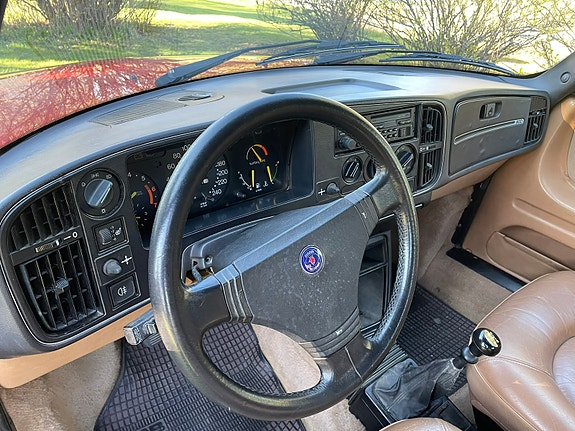 Saab 900 5 of 5