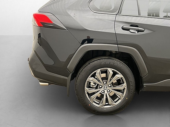 Toyota RAV4 30 of 30