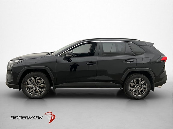 Toyota RAV4 4 of 5
