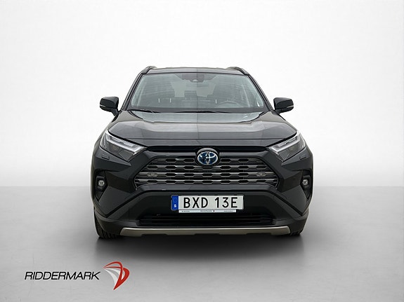 Toyota RAV4 2 of 5