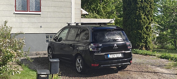 Citroen Grand C4 Picasso 2 of 5