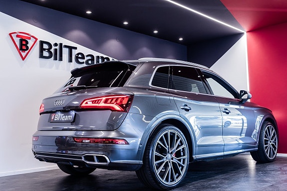 Audi SQ5 8 of 25