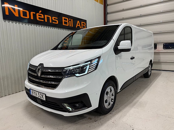 Renault Trafic 4 of 17