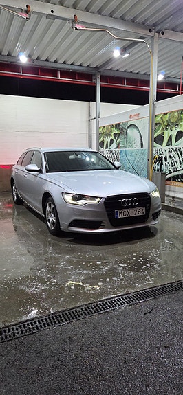 Audi A6 10 of 14