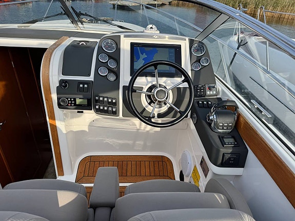 Aquador 27 DC - Volvo Penta D4 300 hk 8 of 11