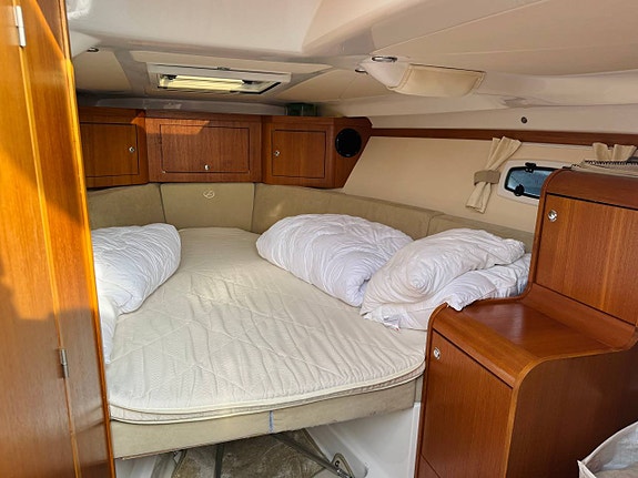 Aquador 27 DC - Volvo Penta D4 300 hk 9 of 11