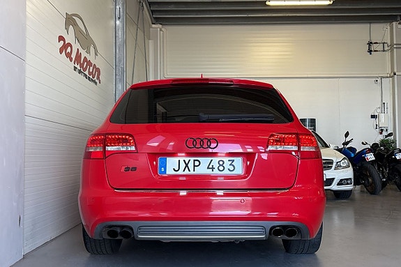 Audi S6 9 of 24