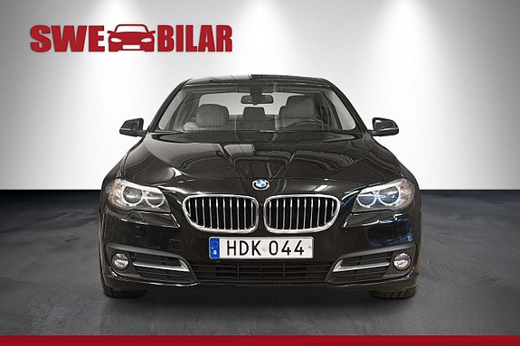 BMW 520d 2 of 5