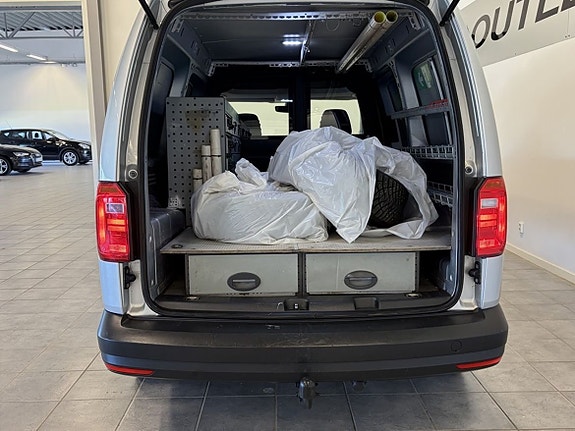 Volkswagen Caddy Maxi 5 of 5
