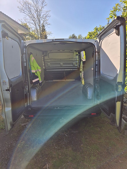Renault Trafic 7 of 17