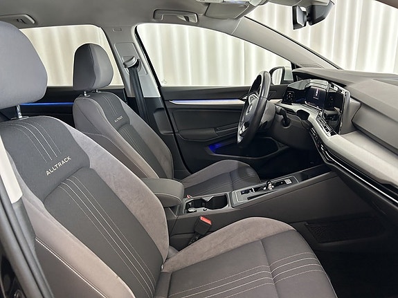 Volkswagen Golf I 9 of 12