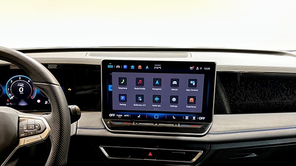 Volkswagen Tiguan 9 of 22