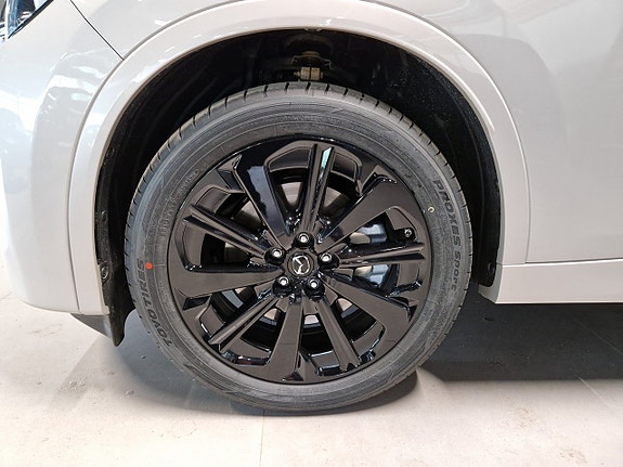 Mazda CX-60 8 of 14