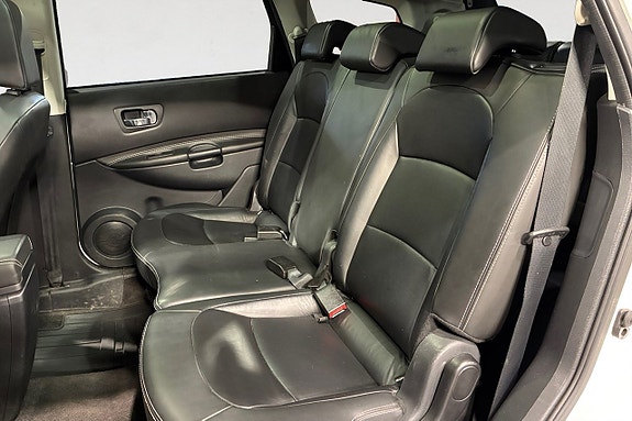 Nissan Qashqai+2 14 of 17