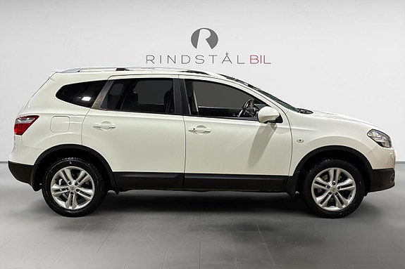 Nissan Qashqai+2 8 of 17