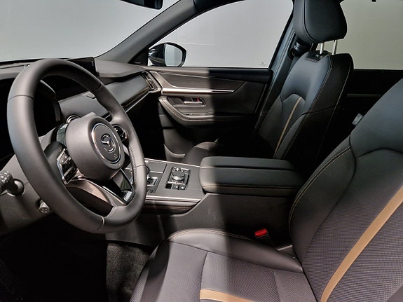 Mazda CX-80 13 of 17