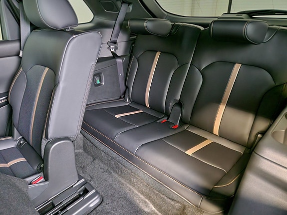 Mazda CX-80 16 of 17