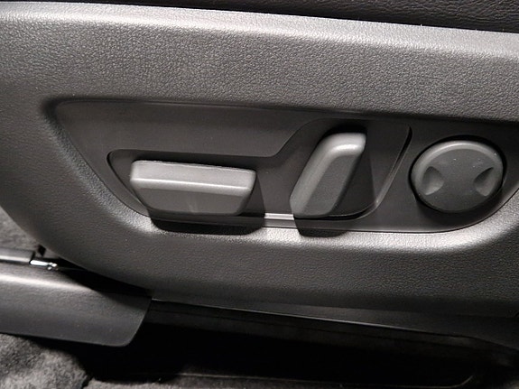 Mazda CX-80 9 of 17