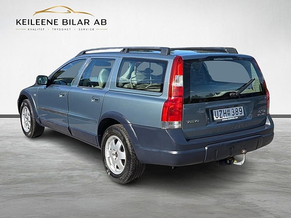 Volvo XC70 9 of 27