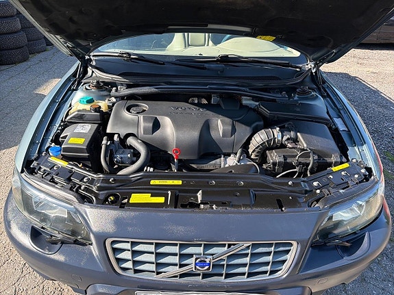 Volvo XC70 25 of 27