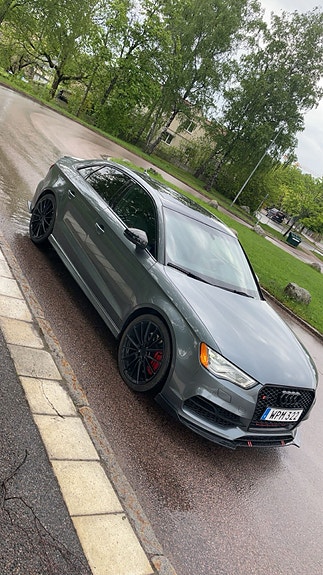 Audi S3 3 of 7