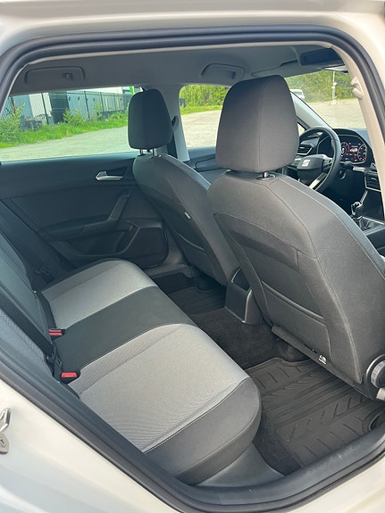 Seat Leon 10 of 13