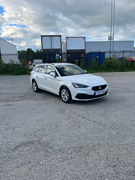 Seat Leon 2 of 13