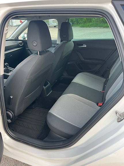 Seat Leon 11 of 13