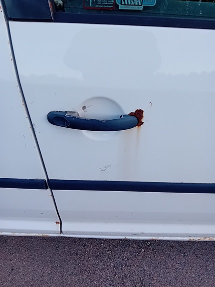 Volkswagen Caddy Maxi 5 of 5