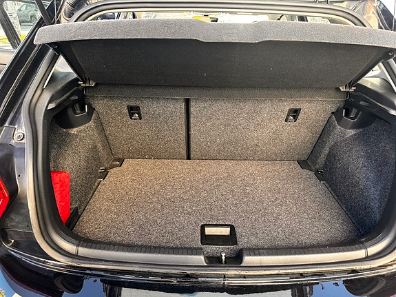 Volkswagen Polo 8 of 11