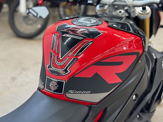 BMW Motorrad S1000 R | GP S1 Pro-race | Quickshift | Carbon | 165hk 16 of 19