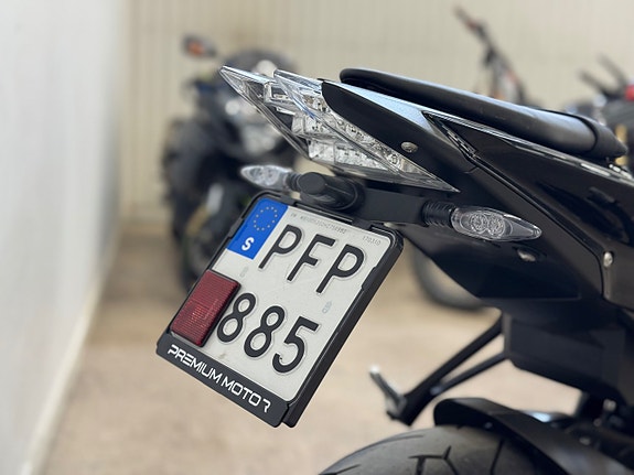 BMW Motorrad S1000 R | GP S1 Pro-race | Quickshift | Carbon | 165hk 11 of 19