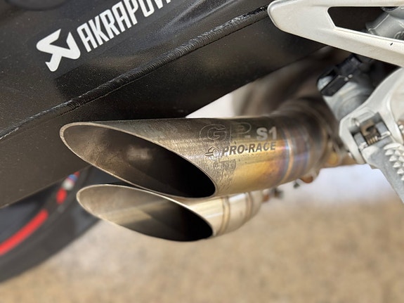 BMW Motorrad S1000 R | GP S1 Pro-race | Quickshift | Carbon | 165hk 12 of 19