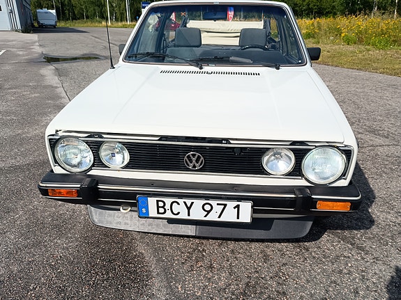 Volkswagen Golf I 3 of 9