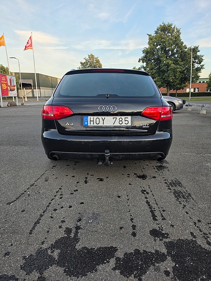 Audi A4 3 of 5