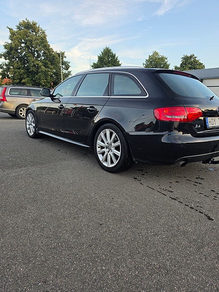 Audi A4 2 of 5