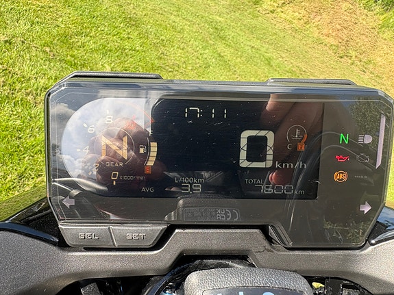 Honda CB500F 8 of 22