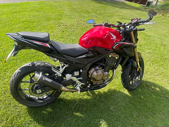 Honda CB500F 3 of 5