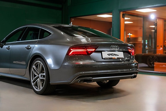 Audi A7 5 of 5